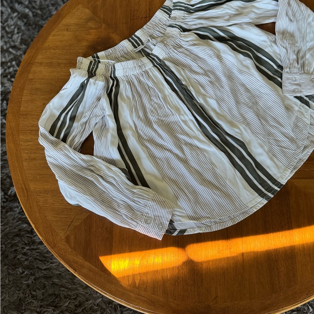 Faithful the Brand off the shoulder top/ NWOT